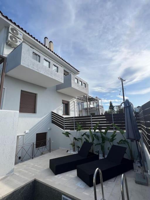 Villa Leo Aigina Vathí Buitenkant foto