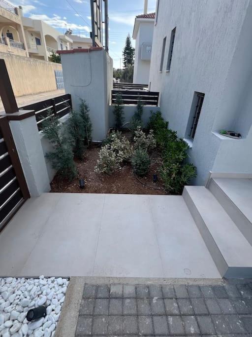 Villa Leo Aigina Vathí Buitenkant foto