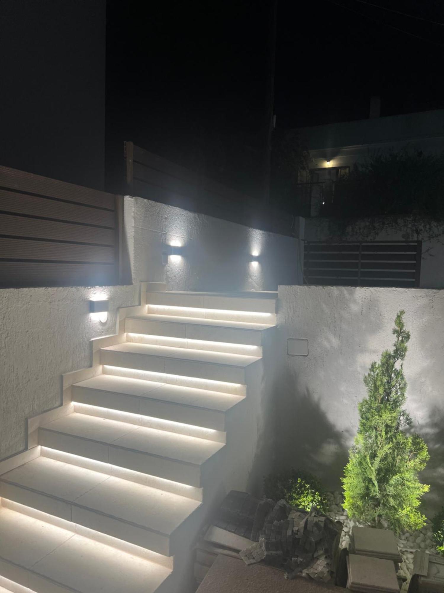 Villa Leo Aigina Vathí Buitenkant foto