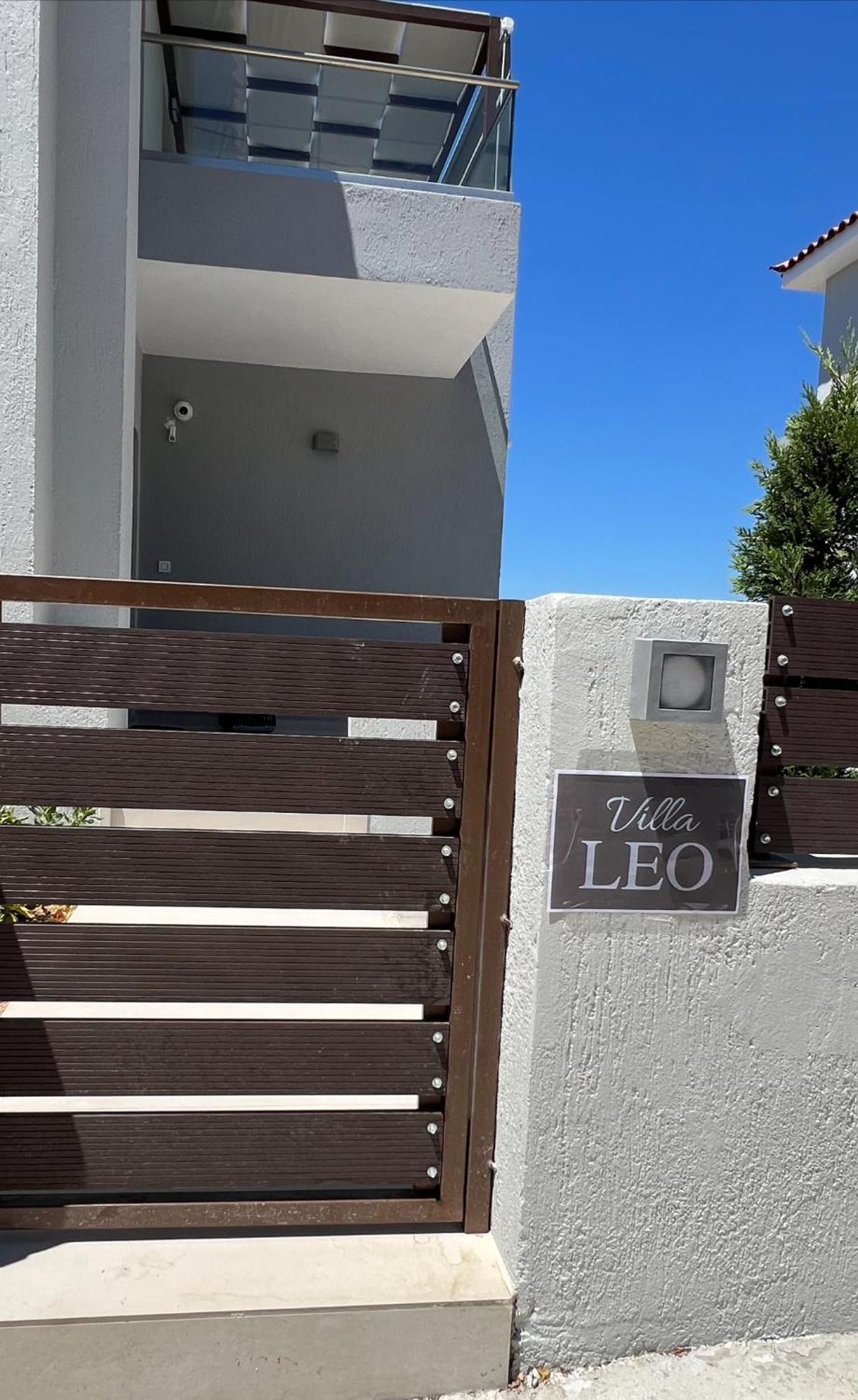 Villa Leo Aigina Vathí Buitenkant foto